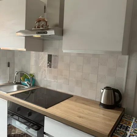 Vatican Inside House * Roma