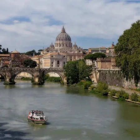 Vatican Inside House Appartement *